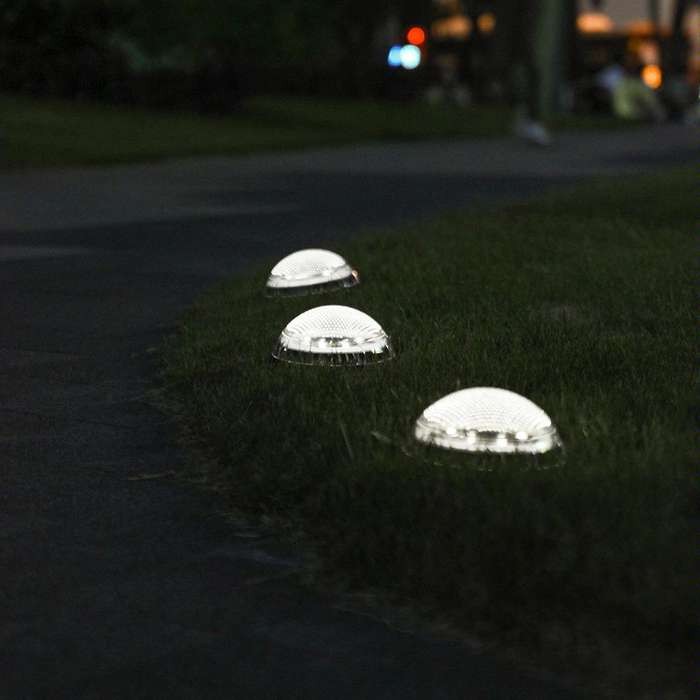 8 LEDs Solar Circular Underground Light Outdoor Waterproof Lawn Stair Light, Light Color: White L...