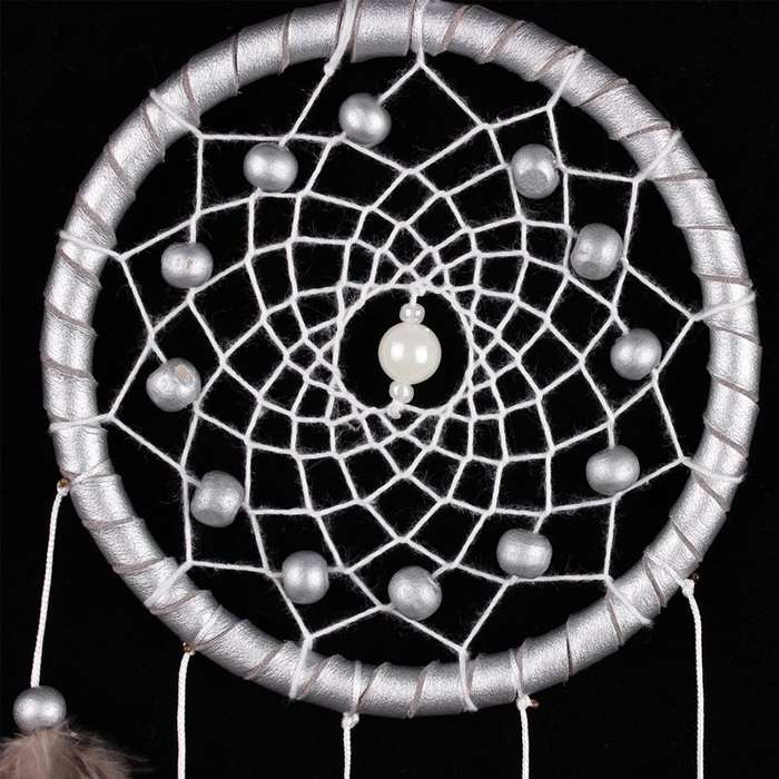 White Dream Catcher Wall Car Hanging Decoration Silver Feather Core Bead Handmade Dreamcatcher