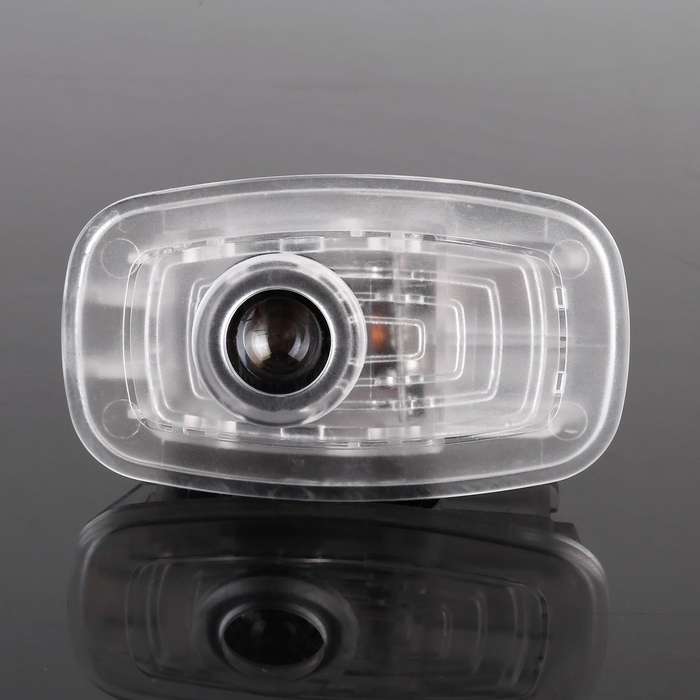 2 PCS Car 3D Door Logo Light Brand Shadow Lights Courtesy Lamp for Mercedes-Benz CLA C118 W118 20...