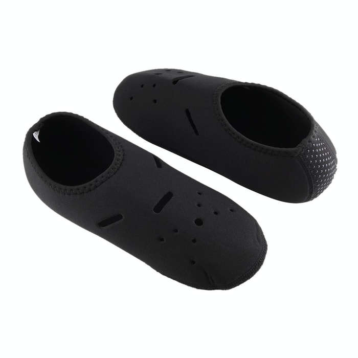 Comfortable and anti-slip 3MM swimming diving socks breathable water to swim the beach socks Size...
