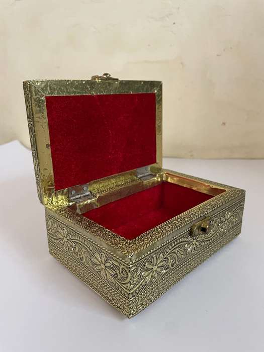 Exquisite Gold Metal and Aluminium Jewellery Box | 14.5cm Elegance | Trinket Box | Vanity Case | ...