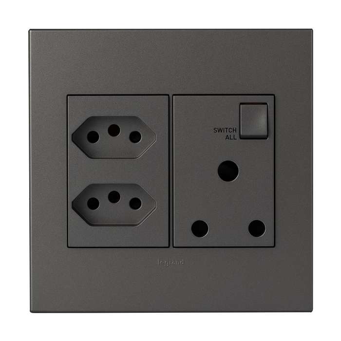 Legrand Arteor RSA 2 Slimline Socket 4 x 4