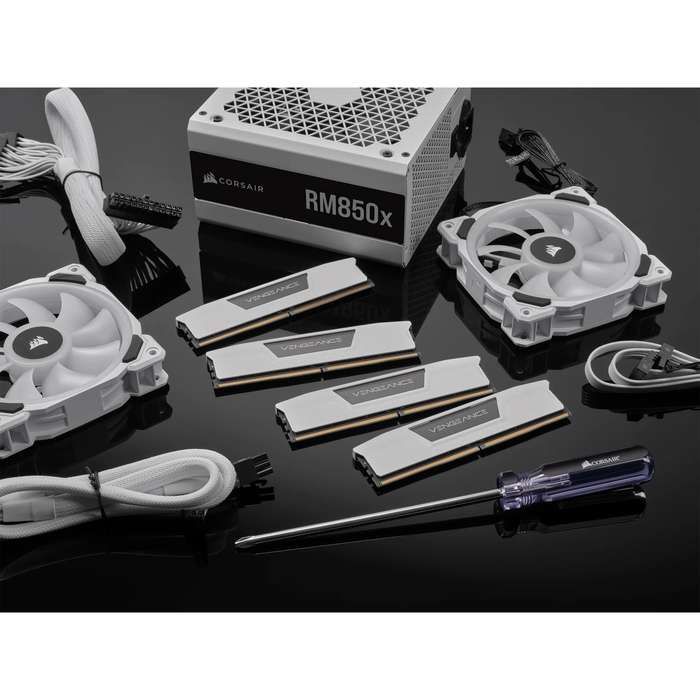 Corsair VENGEANCE® 32GB (2 x 16GB) DDR5 DRAM 5200 C40 Memory Kit; 40-40-40-77; 1.25V; Intel XMP ...