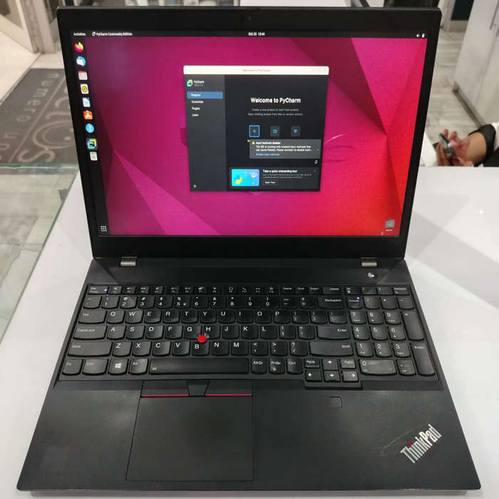Lenovo ThinkPad P15v Gen 1: Intel Core i7-10750H , 16GB RAM, 512GB SSD, 4GB GDDR5 Graphics,15.6" ...