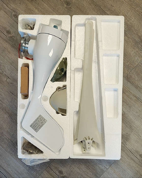 300W 3 Blades 12/24V Wind Turbine with Charge Controller