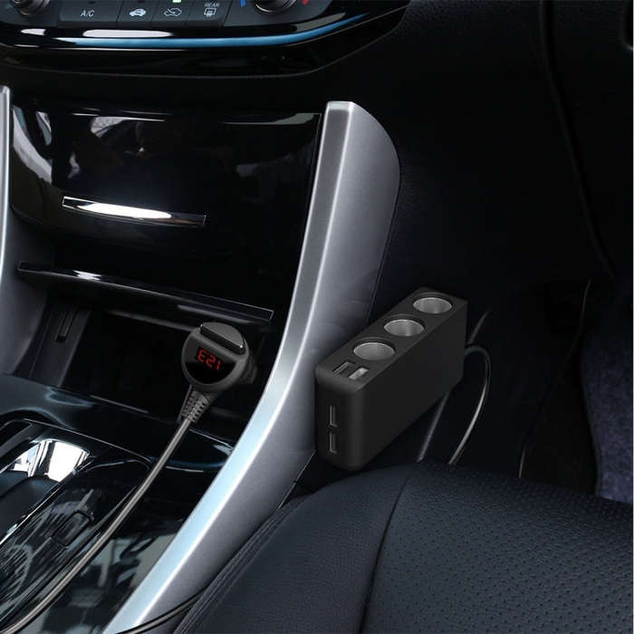 6.8A 80W Plastic Shell 3 Sockets in 1 Car Cigarette Lighter Car Charger Car Socket with 4 USB Por...