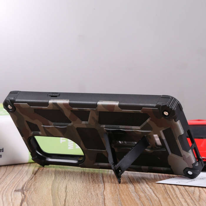 For Motorola Edge 30 Pro Camouflage Armor Shockproof TPU + PC Magnetic Protective Phone Case with...