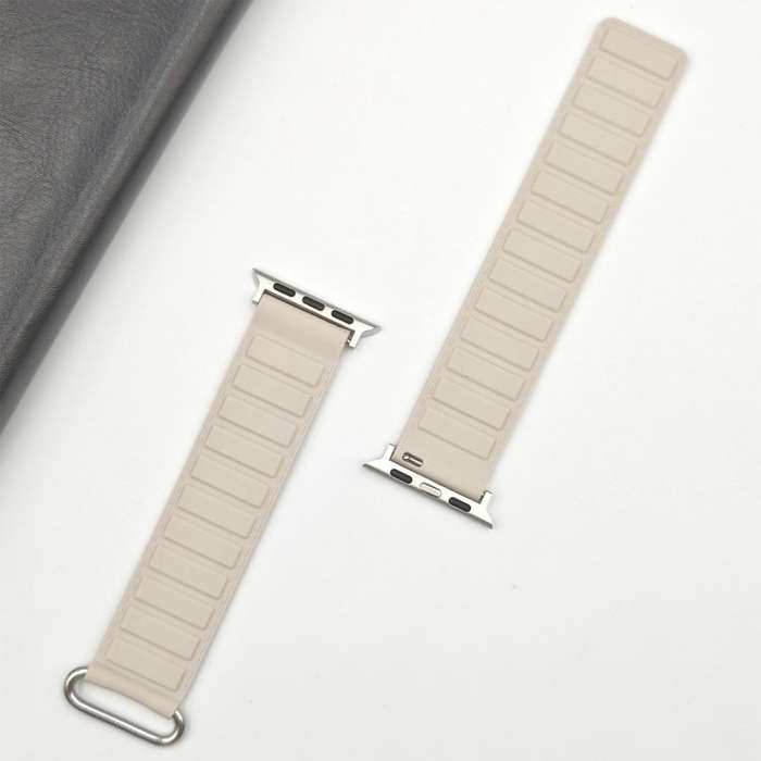 For Apple Watch SE 2023 40mm Reverse Buckle Magnetic Silicone Watch Band(Silver Buckle Starlight)