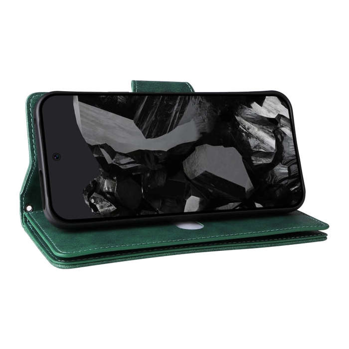 For Google Pixel 9 Pro Rivet Buckle 9 Cards Three Fold Leather Phone Case(Green)