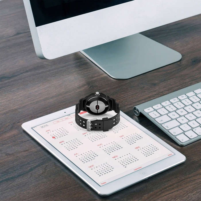 For Google Pixel Watch 2 Integrated Fully Enclosed Silicone Watch Band(Black)