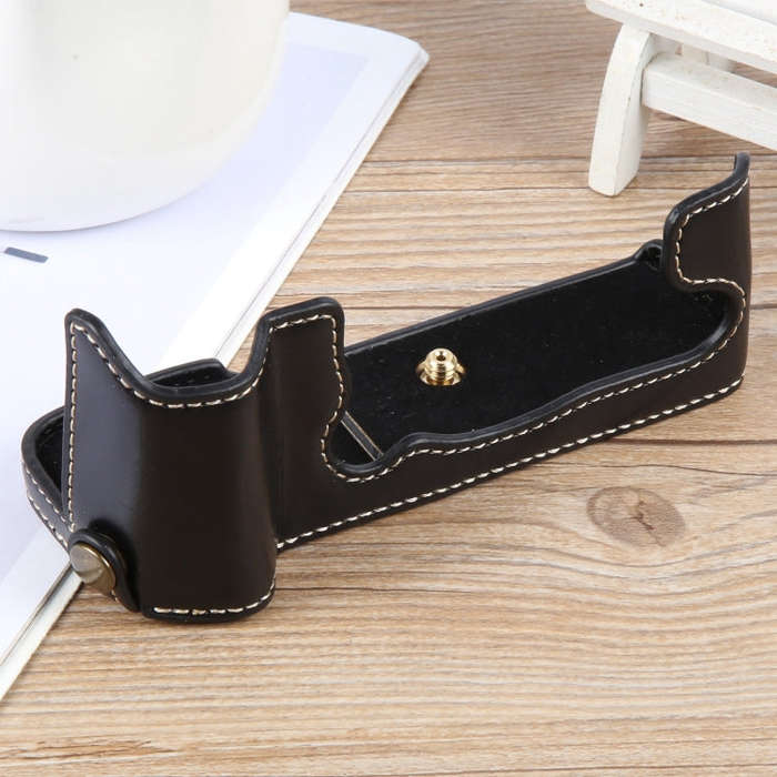 For FUJIFILM X-T5 Glossy PU Leather Camera Half Case Base(Black)