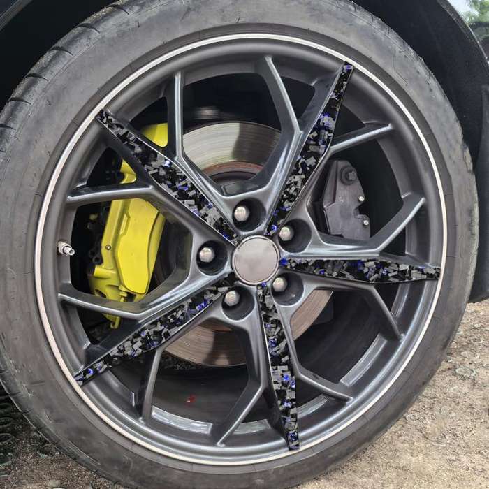 20pcs/Set Forged Gold Foil Carbon Fiber Car Wheels Decorative Sticker for Chevrolet Corvette C8 2...