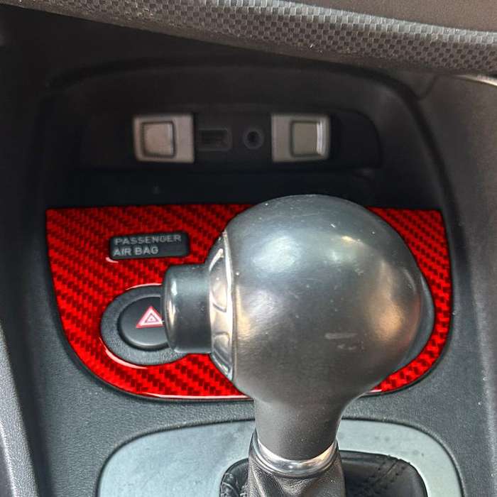 Carbon Fiber Car Water Cup Panel Decorative Sticker for SEAT Leon 2005-2012, Left Driver(Red)