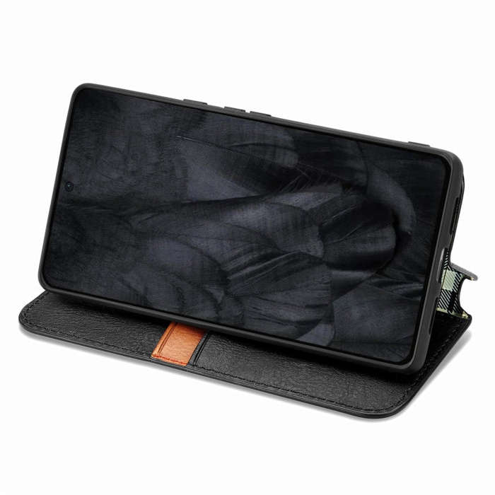 For Google Pixel 8 Pro Cubic Grid Pressed Magnetic Leather Phone Case(Black)