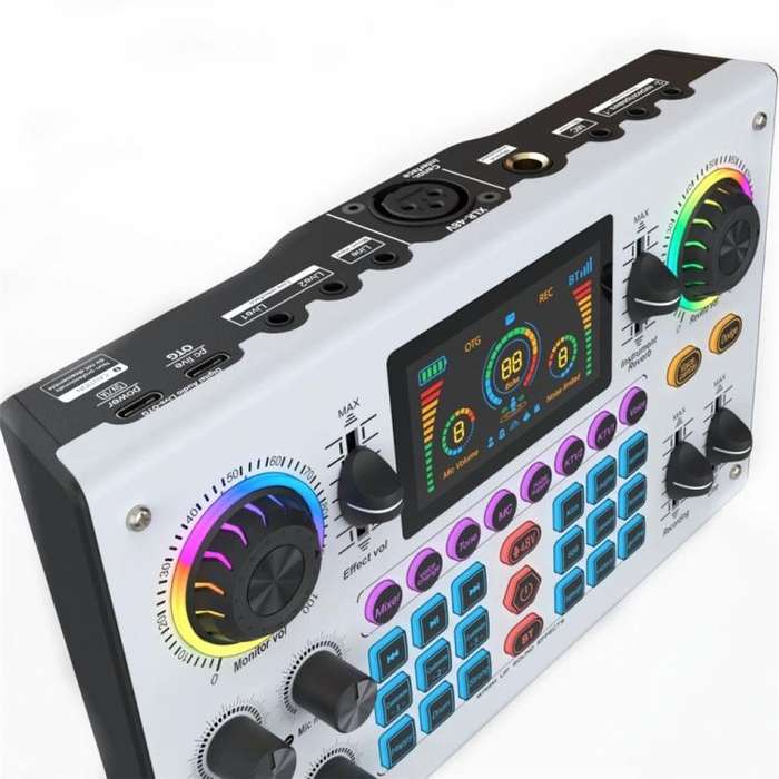 C100 Pro For Streaming / Recording 5 Sound Effects Portable Live Sound Card Audio Mixer(Black)