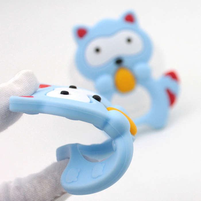 Baby Raccoon Tooth Gel Molar Stick Silicone Baby Bite Toy Hand Rattle Toy(Purple)