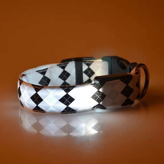 Plaid Pattern Rechargeable LED Glow Light Leads Pet Dog Collar for Small Medium Dogs, Size:S(White)