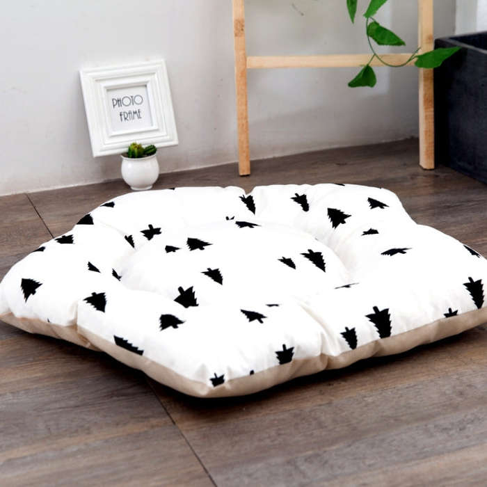 Pet Tent Sleeping Mat Dog Bed, Specification: Medium 45cm(Black Pine)