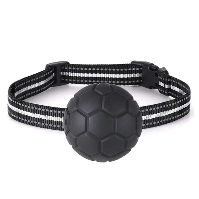 Dog Barking Stopper Sound Vibration Anti-Barking Collar EU Plug(Black)