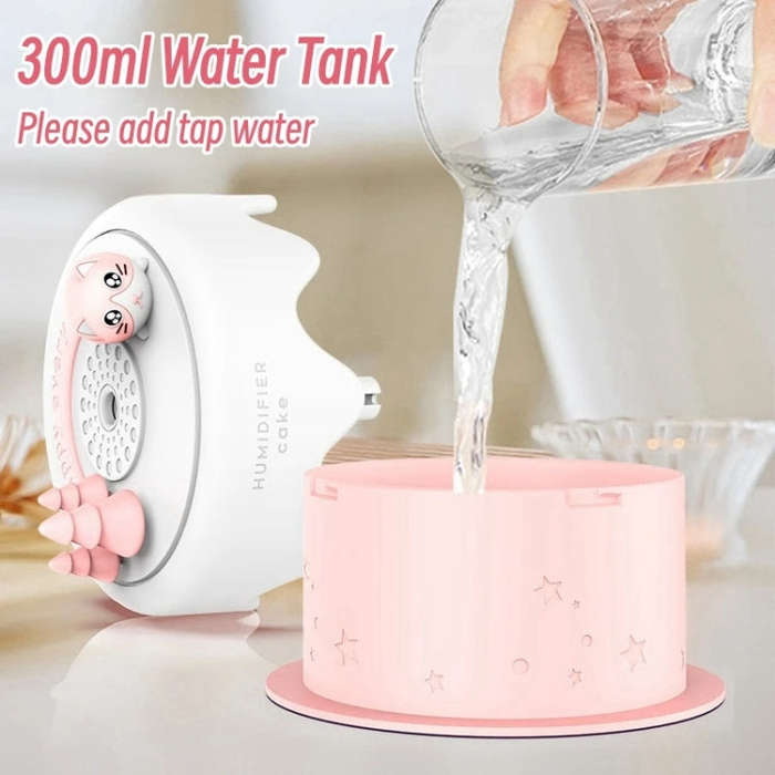 M328 Battery Type Mini Desktop Night Light Cartoon Cake Silent Spray Humidifier(Green)