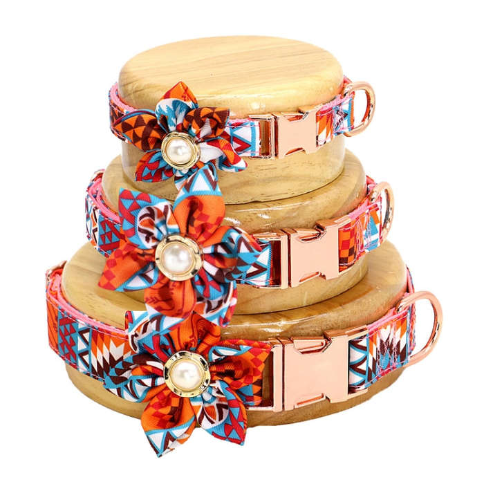 Pet Flower Adjustable Collar Metal Buckle Can be Engraved Dog Collar, Size: S 1.5x40cm(Blue)
