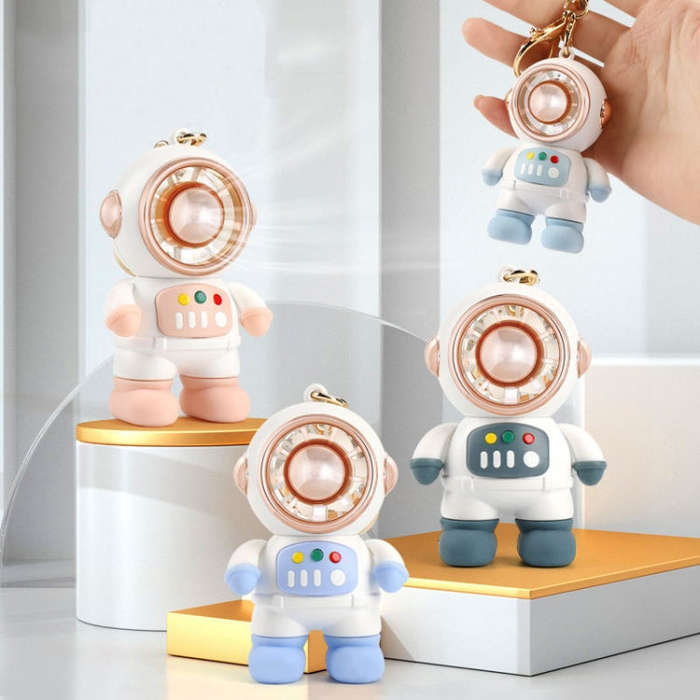 6092 Cartoon Astronaut Fan With Lanyard Portable Mini USB Charging Fan(Light Blue)