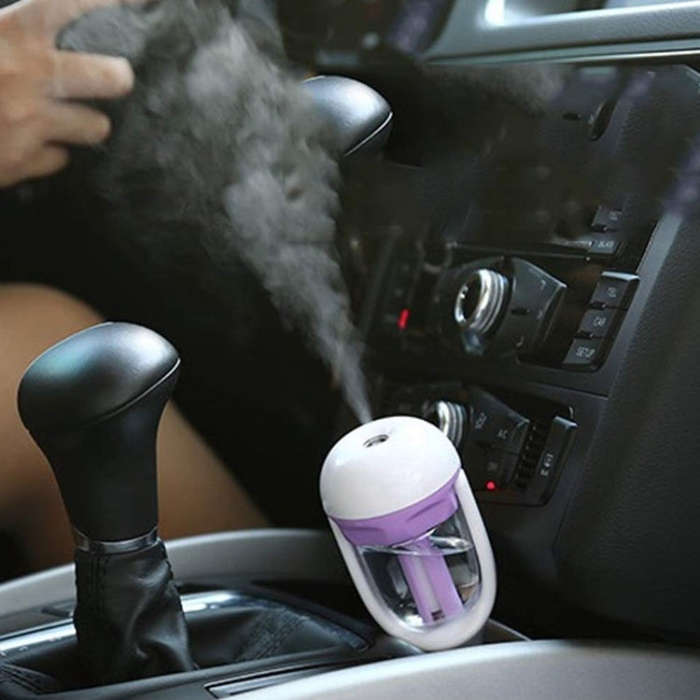 Car Negative Ion Spray Humidifier Aromatherapy Air Purifier(Light Green)