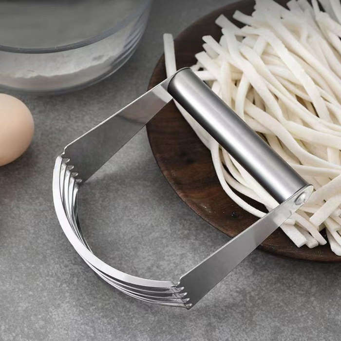 Stainless Steel Cutter 5-Layer Curved Dough Mixer Kitchen Baking Flour Cutter Gadgets(91g)