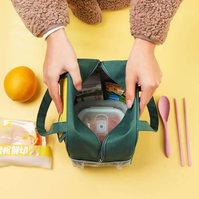 Portable Lunch Bag Bento Box Carrying Case Cute Cartoon Insulated Picnic Bag, Color: Green