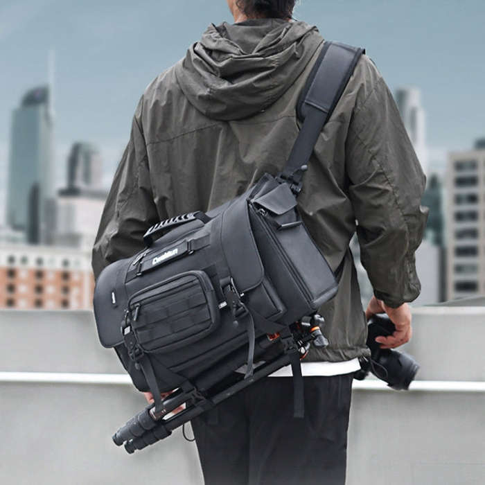 Cwatcun D115 Shoulder Crossbody Waterproof Leather Film DSLR Camera Bag, Color: Black Small