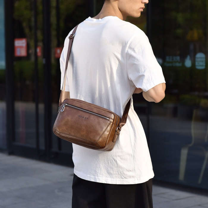 WEIXIER D523 Men Large Capacity Crossbody Single Shoulder Bag Casual PU Messenger Handbag(Black)