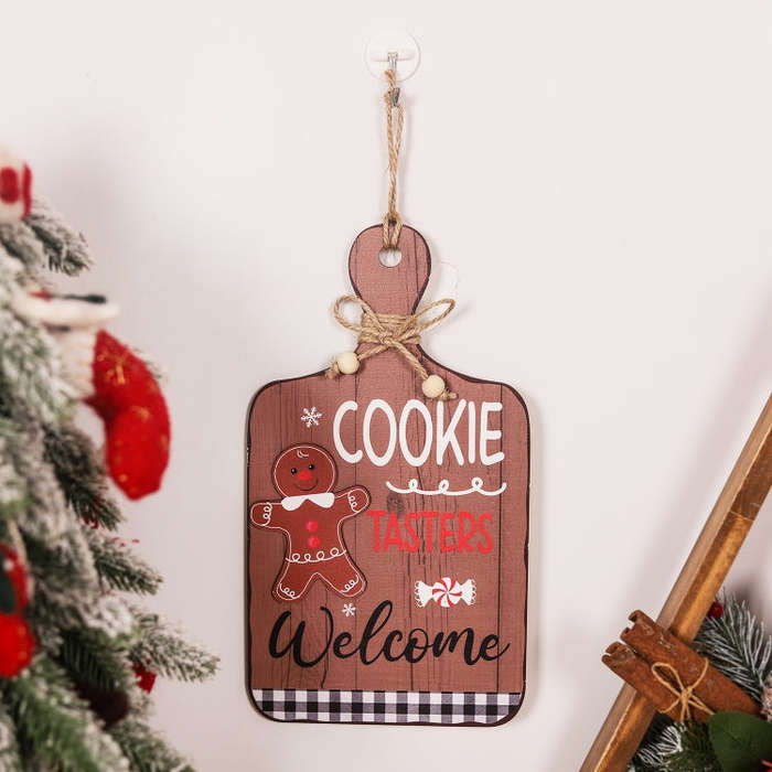 Christmas Gingerbread Man Decoration Wooden Sign Ornaments Store Welcome Pendant(Brown)