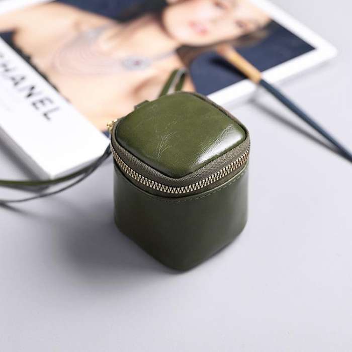 Oil Wax PU Leather Portable Bucket Bag Mini Retro Lipstick Earphone Bag Small Objects Storage Coi...