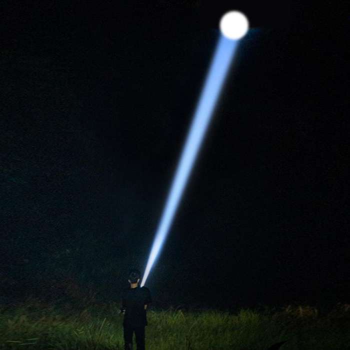Mini Outdoor Long-Range Strong Light LED Flashlight, Specification: XHP90