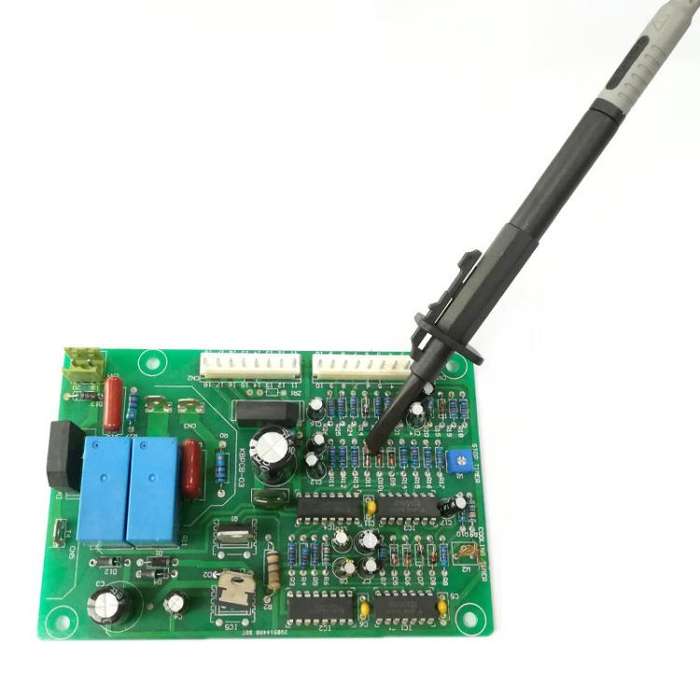 4mm Banana Jack Multimeter IC Clip Test Hook Telescopic Probe(Black)