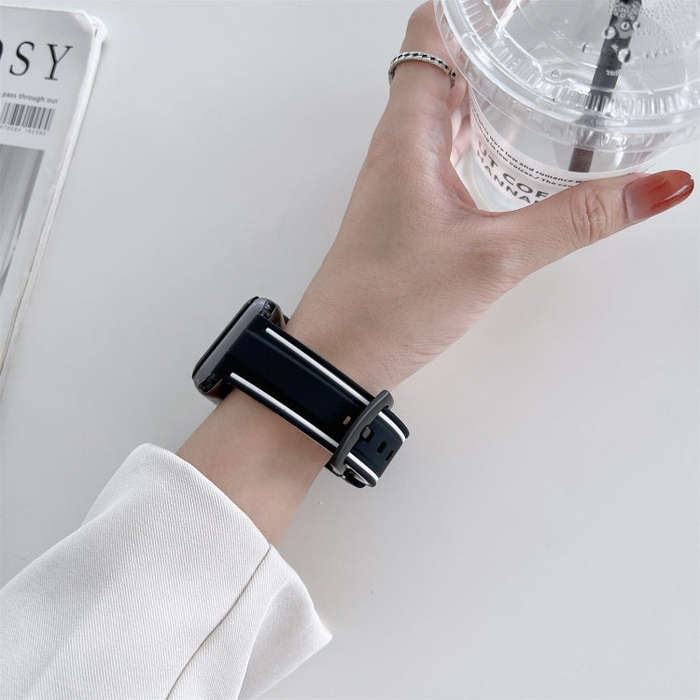 Two-color Silicone Hydraulic Buckle Watch Band For Apple Watch Series 9&8&7 41mm / SE 3&SE 2&6&SE...