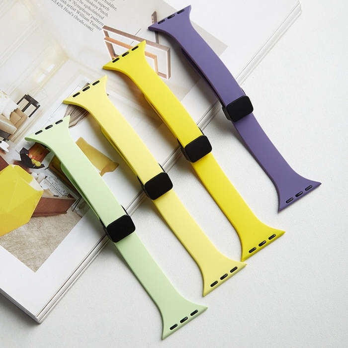 For Apple Watch Series 8 41mm Magnetic Buckle Slim Silicone Watch Band(Midnight Blue)