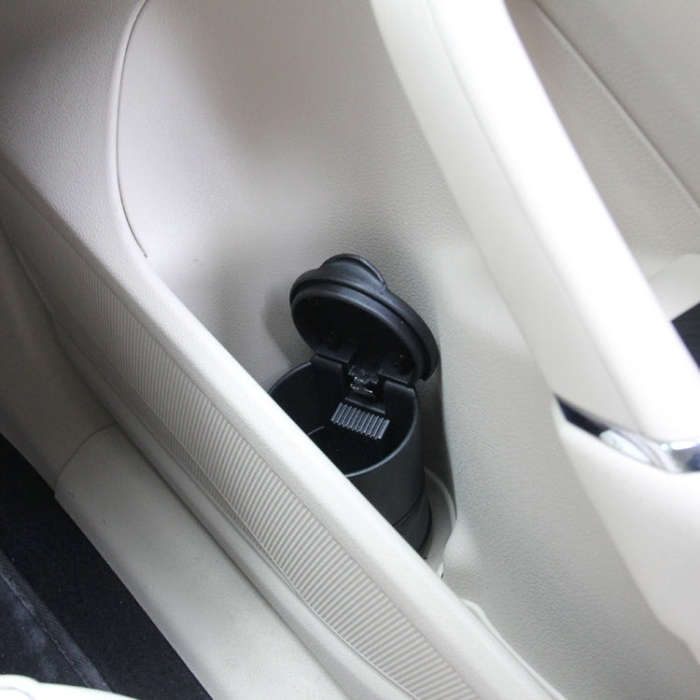 Portable Car Ashtray, Size: 6.9x6.9x10 cm