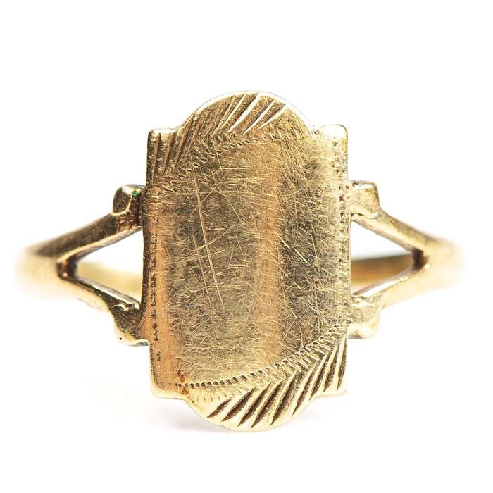 Antique 9ct Yellow Gold Signet Ring