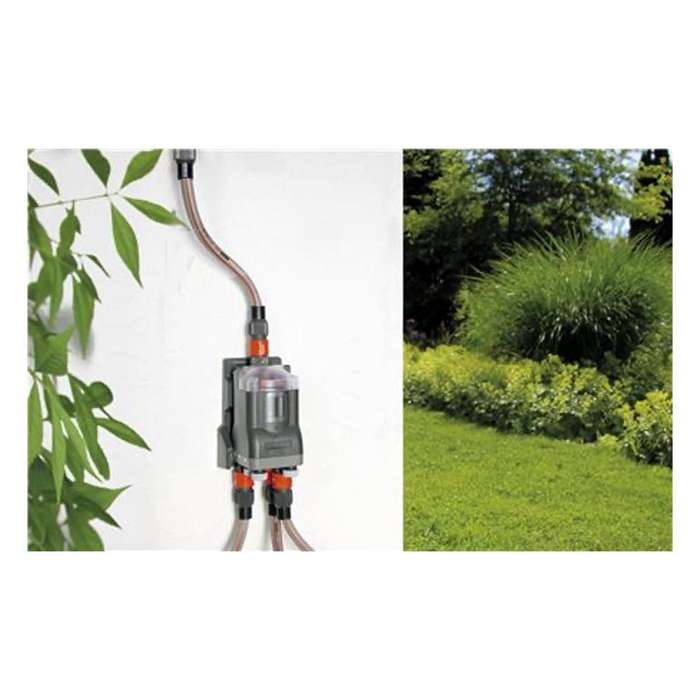 GARDENA 6 Way Water Distributor + Master Control