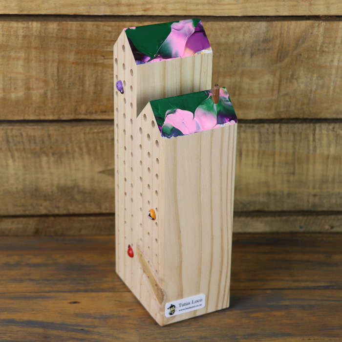Bee Hotel (Double 25/20cm)
