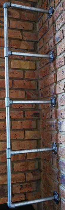 E-Shape 15mm Pipe Frame Shelf kit - for 220mm wide plank (choose qty frames)