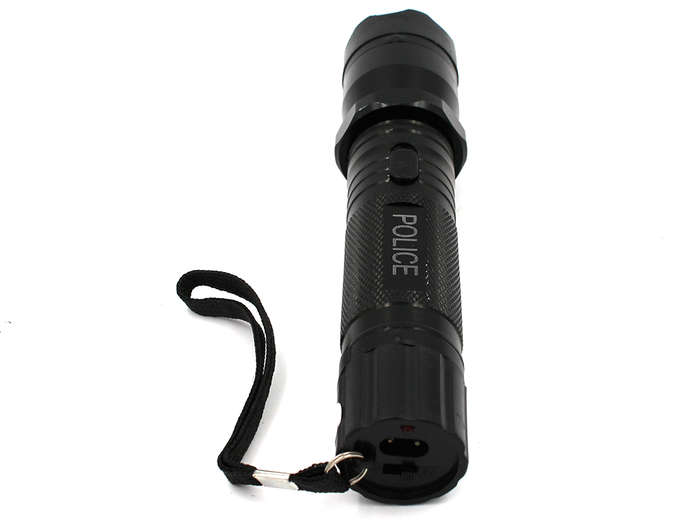 Self-defence flashlight