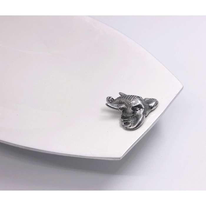 2 Elephant Platter Aliminium with baked enamel - Lamu Aluminium Tableware