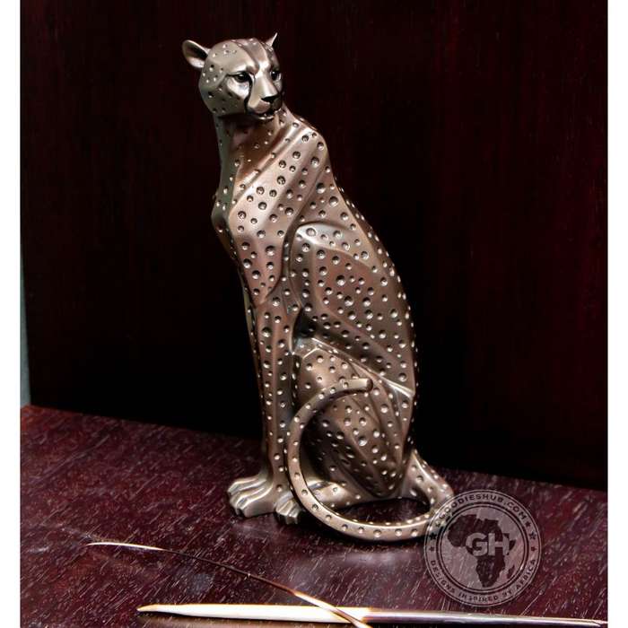 Cheetah Sitting Bronzed Sculpture - Zimbini