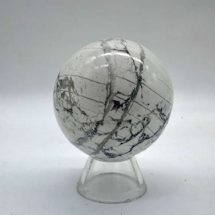Howlite Crystal Spheres
