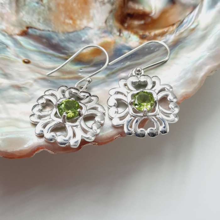 Sterling Silver Peridot Faceted Crystal Earrings