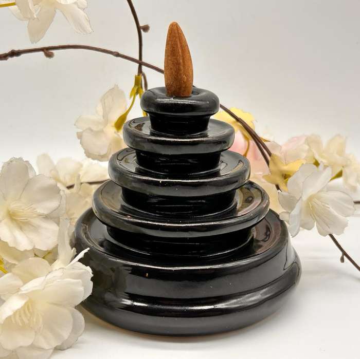 Spiral Back-Flow Incense Burner with Incense Cones
