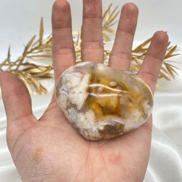 Tranquility Flower Agate Heart