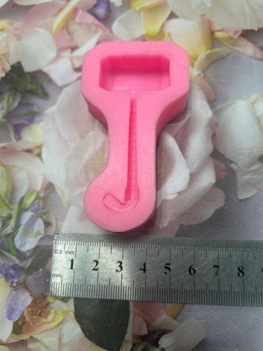 Pre Loved Silicone Mould Iron Man